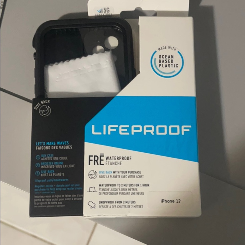 Lifeproof case for iPhone12